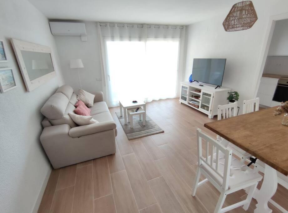 Amplio Apartamento Con Piscina Al Lado De La Playa Castell-Platja d’Aro Exterior foto